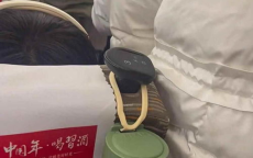 高铁超载滞留事件引发关注，12306官方回应释疑